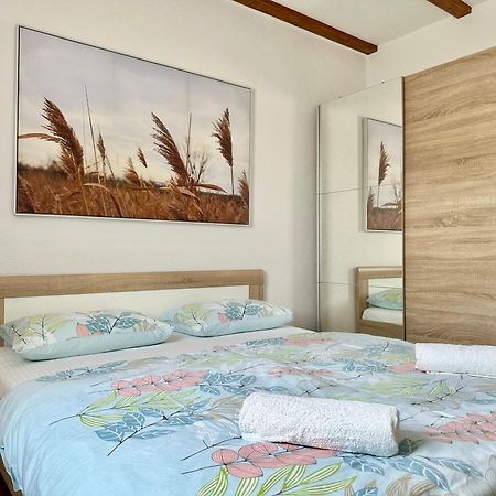 Apartments Dugonjic Umag Kültér fotó